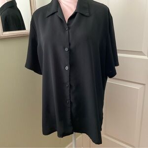 BLACK FRONT BUTTON BLOUSE, SIZE L
